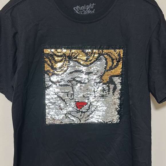 3 for $15 Deal - Dual Image Sequins Tshirt - Picture 2 of 5